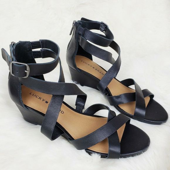lucky brand jinela
